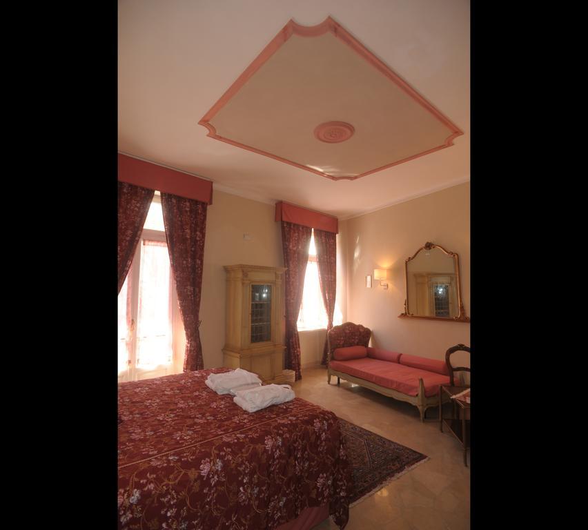 Bed and Breakfast Relais Al Bel San Domenico Альба Номер фото