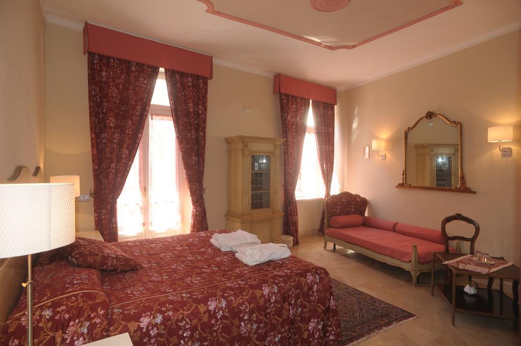 Bed and Breakfast Relais Al Bel San Domenico Альба Номер фото